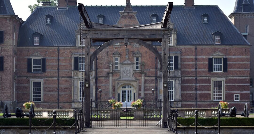 An imposing castle with a drawbridge (Middle Ages - history - culture)