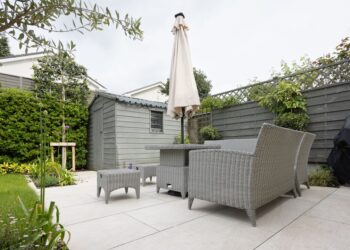 Transform your outdoor space into a stunning oasis with our selection of outdoor furniture, outdoor tiles, and paving slabs. Whether you're redesigning your garden, patio, or backyard, our products will help you create the perfect backyard design for backyard fun and relaxation. Enjoy a beautiful garden background with vibrant flower arrangements and thoughtful flower designs that add a touch of nature to your backyard garden. Explore our diverse tiles texture and tiles design options for a stylish and durable tiles floor that complements your outdoor aesthetic. Host unforgettable bbq parties